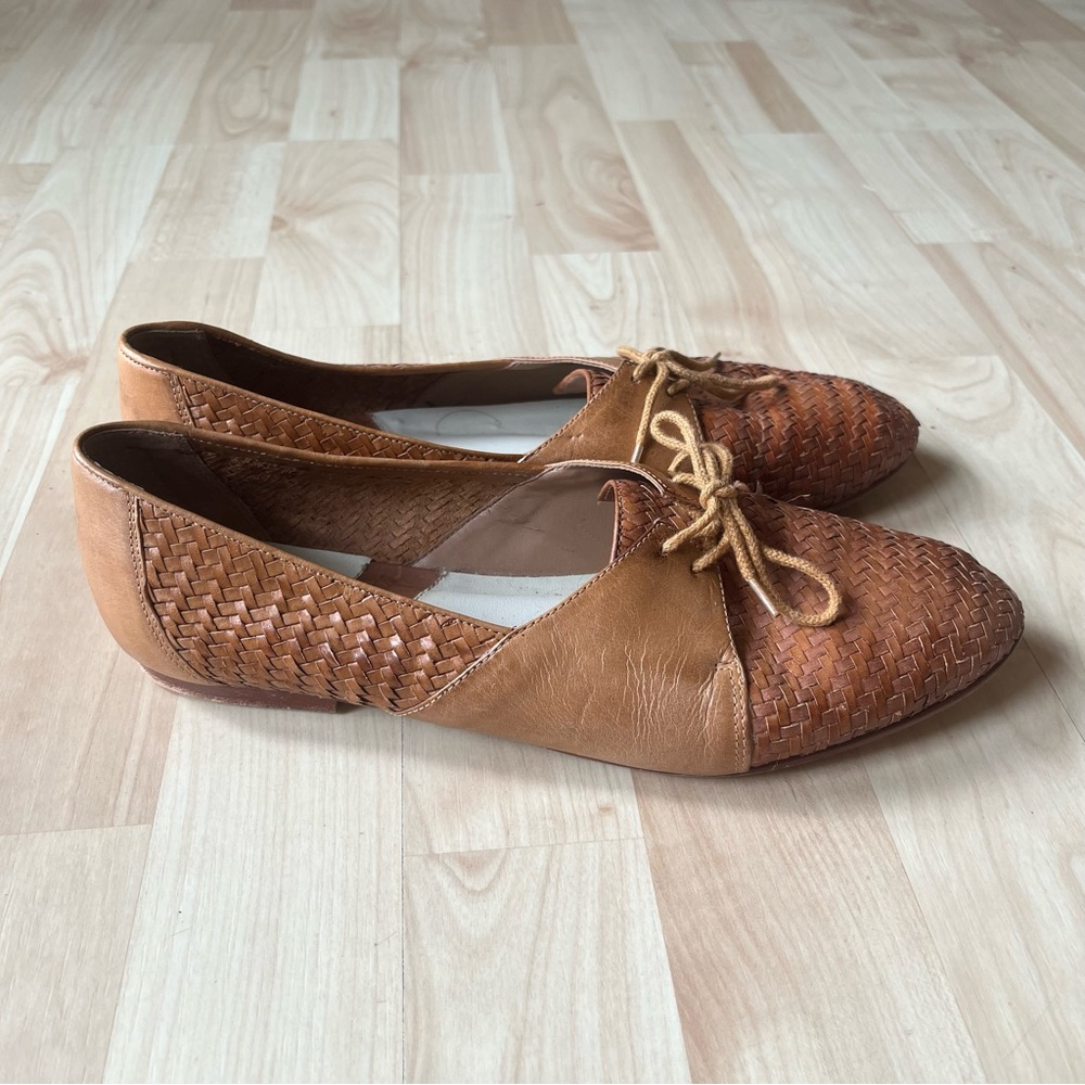 Ipanema Woven Leather Lace-Up Flats in Cognac Brown 9.5 minor damage - Picture 4 of 7
